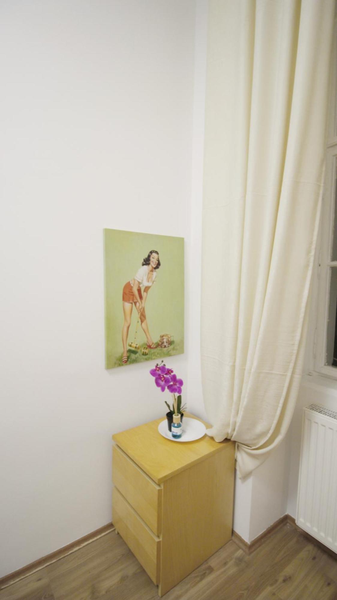 Family In Brigittenau Appartement